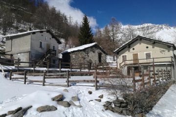 Le baite di Grange Prà Chiantello (foto: M. Caparello)